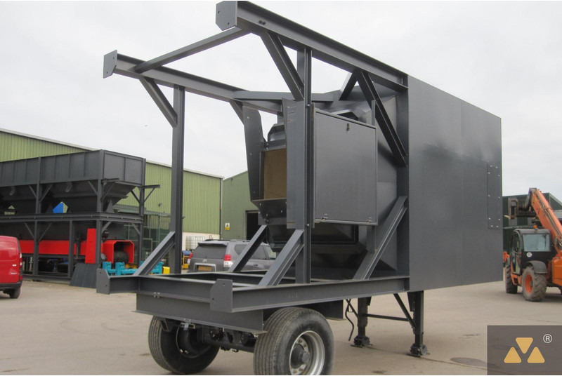 Delta Mobile surge hopper - Aanbouwdeel: afbeelding 2 Delta Mobile surge hopper - Aanbouwdeel: afbeelding 2