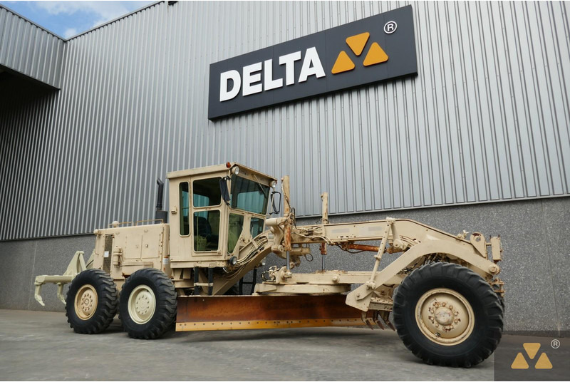 Caterpillar 130G Ex-army - Grader: afbeelding 3 Caterpillar 130G Ex-army - Grader: afbeelding 3