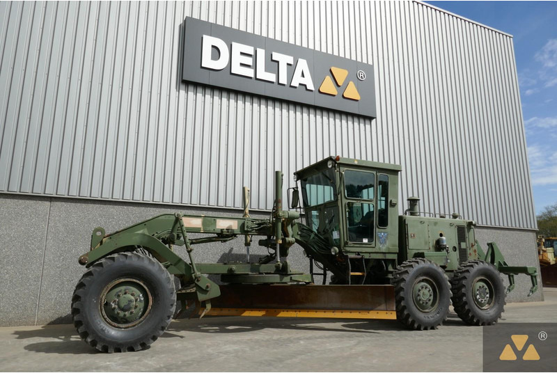 Caterpillar 130G Ex-army - Grader: afbeelding 4 Caterpillar 130G Ex-army - Grader: afbeelding 4