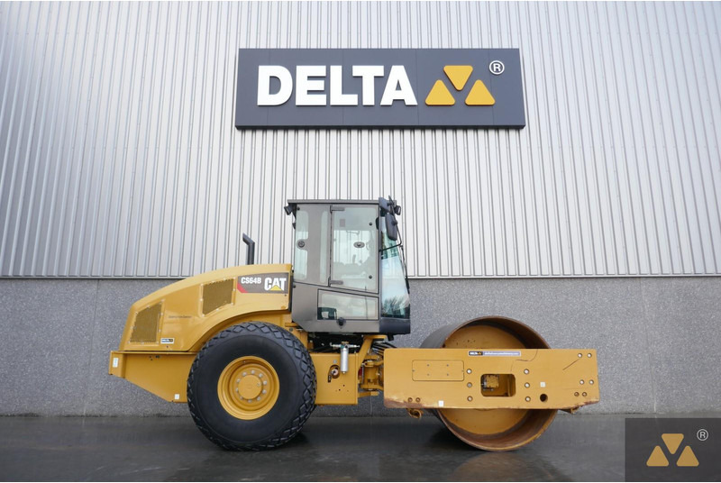 Caterpillar CS64B - Wals: afbeelding 2 Caterpillar CS64B - Wals: afbeelding 2