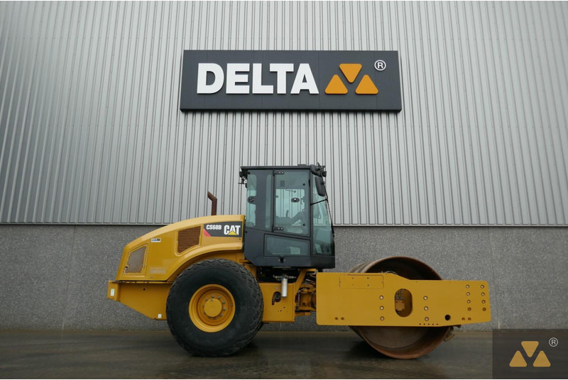 Caterpillar CS68B - Wals: afbeelding 2 Caterpillar CS68B - Wals: afbeelding 2