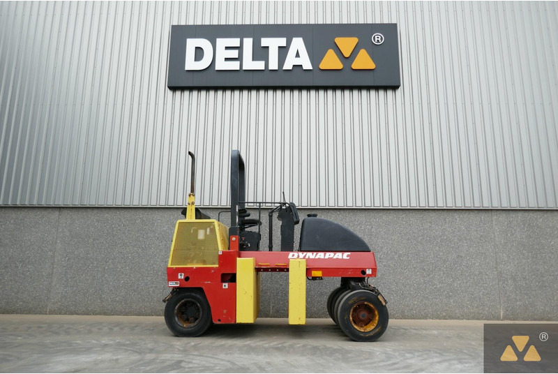 Dynapac CP142 - Bandenwals: afbeelding 2 Dynapac CP142 - Bandenwals: afbeelding 2