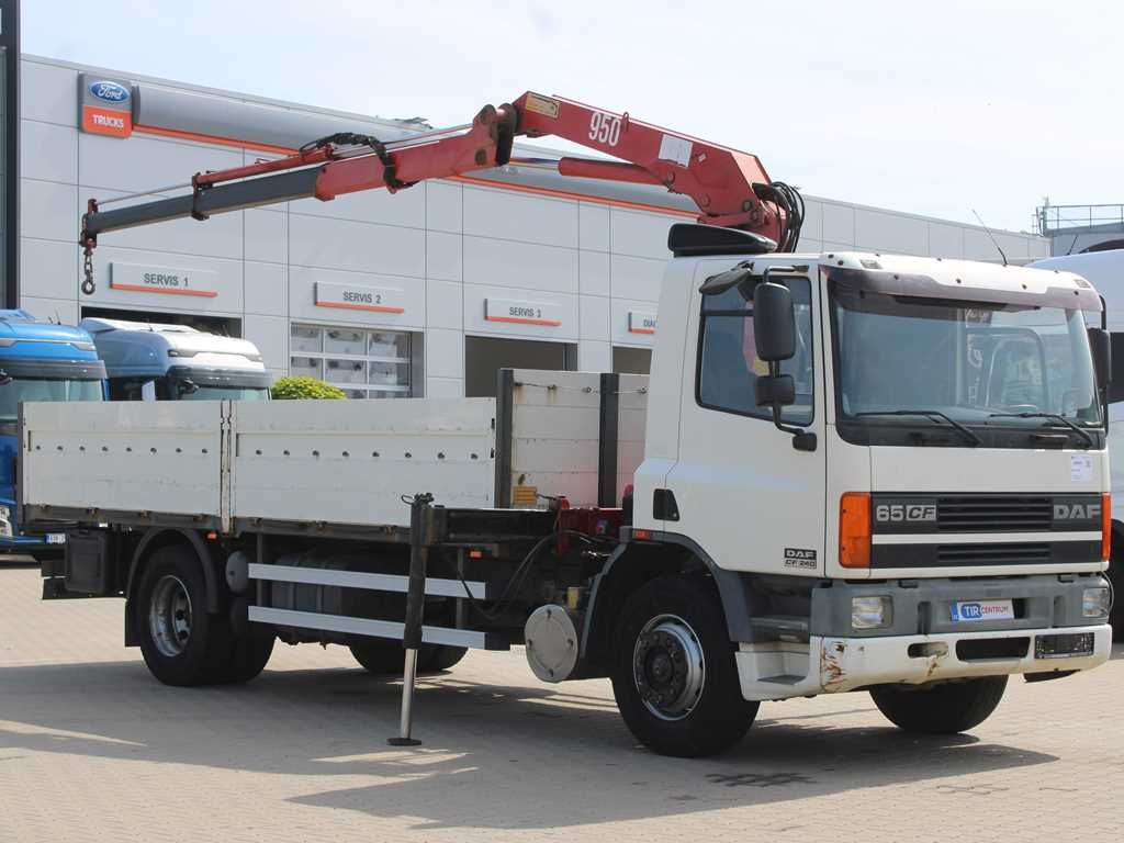 DAF CF 240, CRANE HMF 953 K2, PNEU 80% - Vrachtwagen met open laadbak, Kraanwagen: afbeelding 2 DAF CF 240, CRANE HMF 953 K2, PNEU 80% - Vrachtwagen met open laadbak, Kraanwagen: afbeelding 2