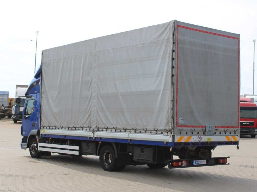 DAF LF 45.220, EURO 5 EEV, SLEEPING CABIN,SIDE-WALLS - Schuifzeilen vrachtwagen: afbeelding 4 DAF LF 45.220, EURO 5 EEV, SLEEPING CABIN,SIDE-WALLS - Schuifzeilen vrachtwagen: afbeelding 4