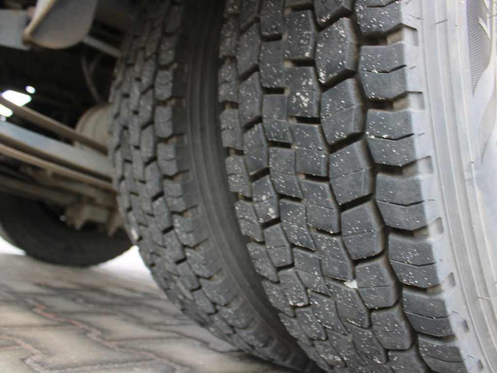 Schuifzeilen vrachtwagen Iveco EUROCARGO 75E21, EURO 6, SIDE BOARD, HYDRAULIC FRONT, TIRES 80%: afbeelding 16