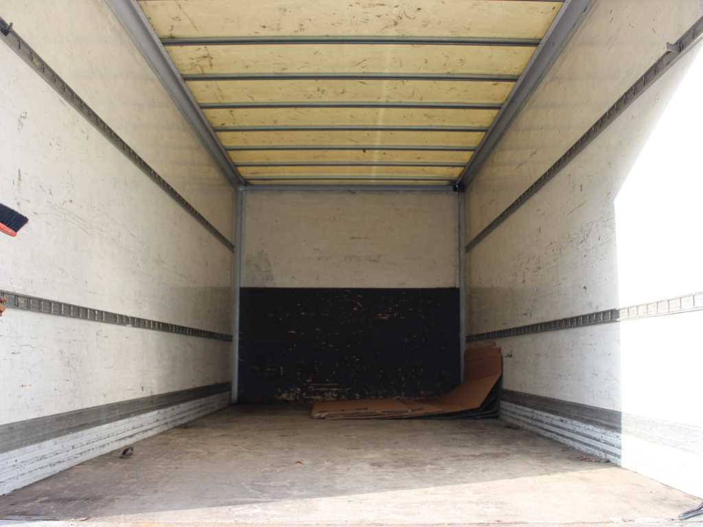 Bakwagen Iveco EUROCARGO ML75E17, HYDRAULIC FRONT, SLEEPING BODY: afbeelding 7 Bakwagen Iveco EUROCARGO ML75E17, HYDRAULIC FRONT, SLEEPING BODY: afbeelding 7