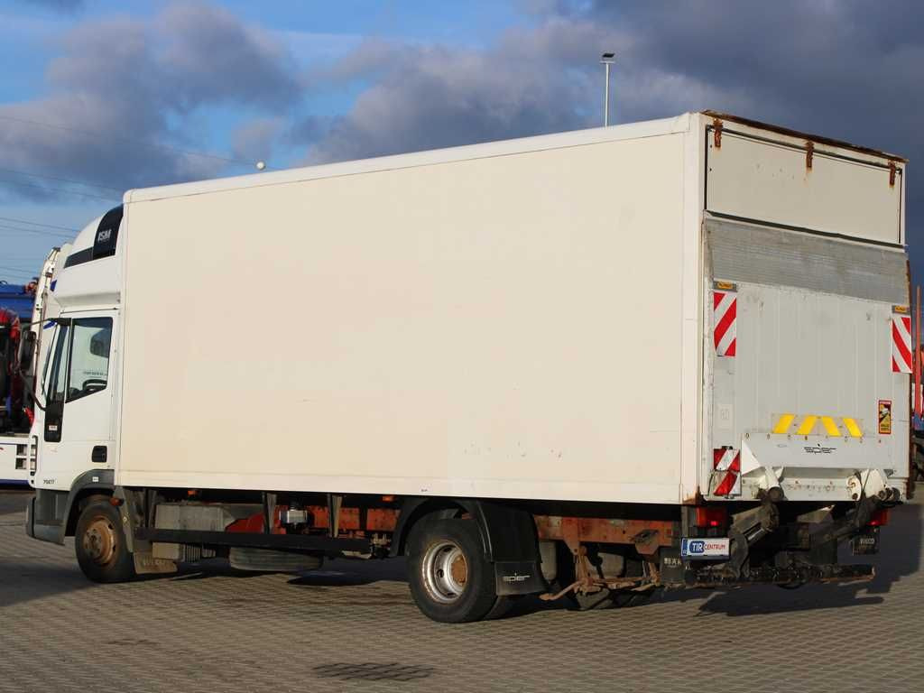 Iveco EUROCARGO ML75E17, TAIL LIFT, SLEEPING CABIN - Bestelwagen gesloten laadbak: afbeelding 4 Iveco EUROCARGO ML75E17, TAIL LIFT, SLEEPING CABIN - Bestelwagen gesloten laadbak: afbeelding 4