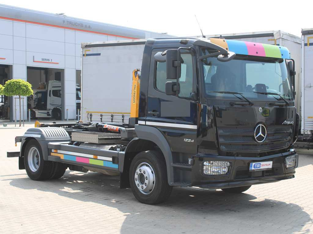 Mercedes-Benz ATEGO 1224, EURO 6, HOOK CONTAINER CARRIER - Haakarmsysteem vrachtwagen: afbeelding 3 Mercedes-Benz ATEGO 1224, EURO 6, HOOK CONTAINER CARRIER - Haakarmsysteem vrachtwagen: afbeelding 3