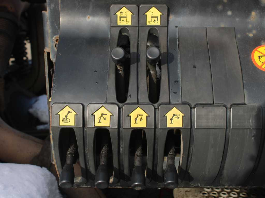 Vrachtwagen met open laadbak, Kraanwagen Mercedes-Benz ATEGO 1828, EURO 5, SIDE BOARD, HYDRAULIC ARM PALFINGER PK10000: afbeelding 7 Vrachtwagen met open laadbak, Kraanwagen Mercedes-Benz ATEGO 1828, EURO 5, SIDE BOARD, HYDRAULIC ARM PALFINGER PK10000: afbeelding 7