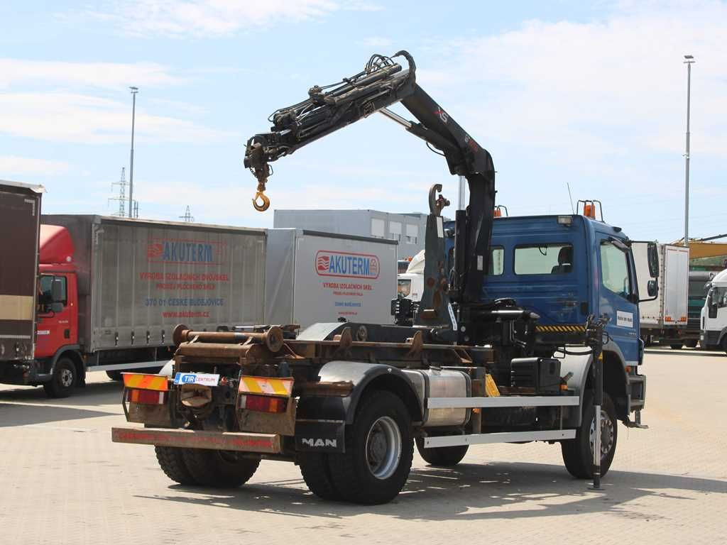 Mercedes-Benz AXOR 1824, CRANE HIAB 099B-3 DUO, 4x4 - Kraanwagen: afbeelding 3 Mercedes-Benz AXOR 1824, CRANE HIAB 099B-3 DUO, 4x4 - Kraanwagen: afbeelding 3