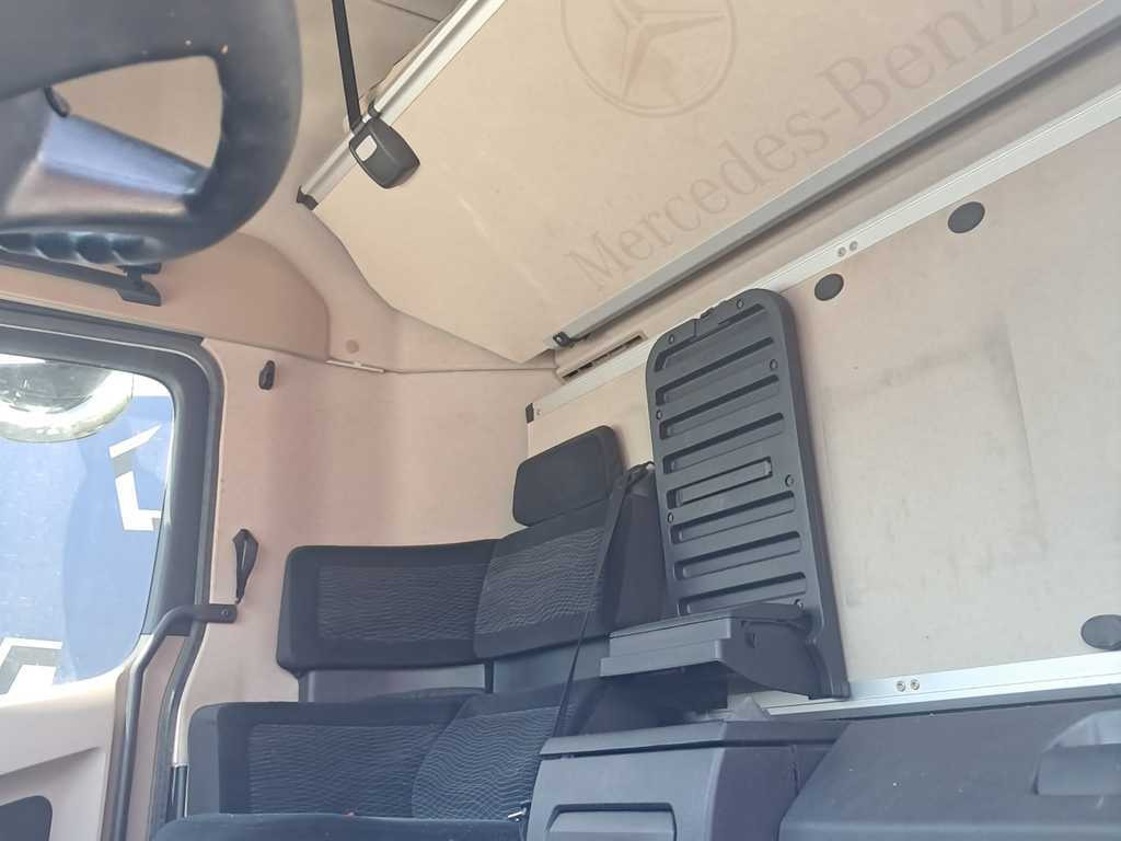 Mercedes-Benz Actros 2542, 6X2 + PANAV TVK18M - Schuifzeilen vrachtwagen: afbeelding 5 Mercedes-Benz Actros 2542, 6X2 + PANAV TVK18M - Schuifzeilen vrachtwagen: afbeelding 5