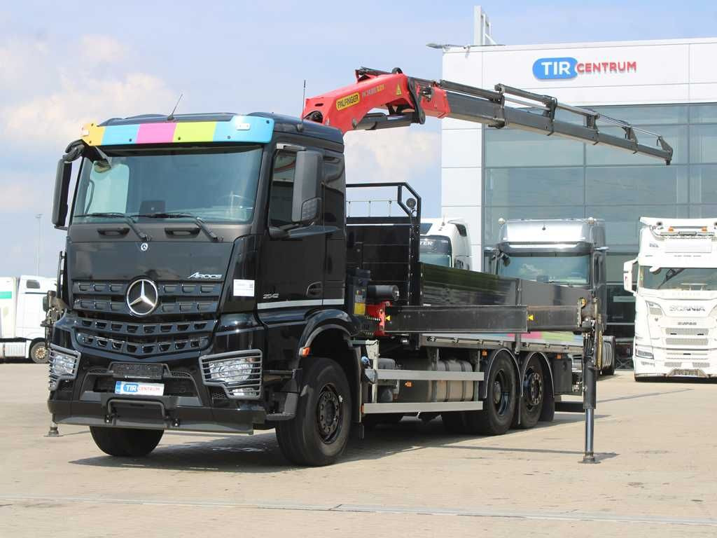 Mercedes-Benz Arocs 2542, 6X2, EURO 6, CAMERA, PALFINGER PK 24 - Vrachtwagen met open laadbak, Kraanwagen: afbeelding 1 Mercedes-Benz Arocs 2542, 6X2, EURO 6, CAMERA, PALFINGER PK 24 - Vrachtwagen met open laadbak, Kraanwagen: afbeelding 1