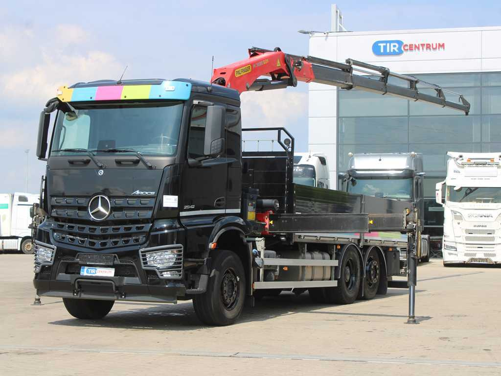 Mercedes-Benz Arocs 2542, 6X2, EURO 6, SIDE PANEL, NAVIGATION, CAMERA, PALFINGER PK 24.001 SLD5 - Vrachtwagen met open laadbak, Kraanwagen: afbeelding 1 Mercedes-Benz Arocs 2542, 6X2, EURO 6, SIDE PANEL, NAVIGATION, CAMERA, PALFINGER PK 24.001 SLD5 - Vrachtwagen met open laadbak, Kraanwagen: afbeelding 1