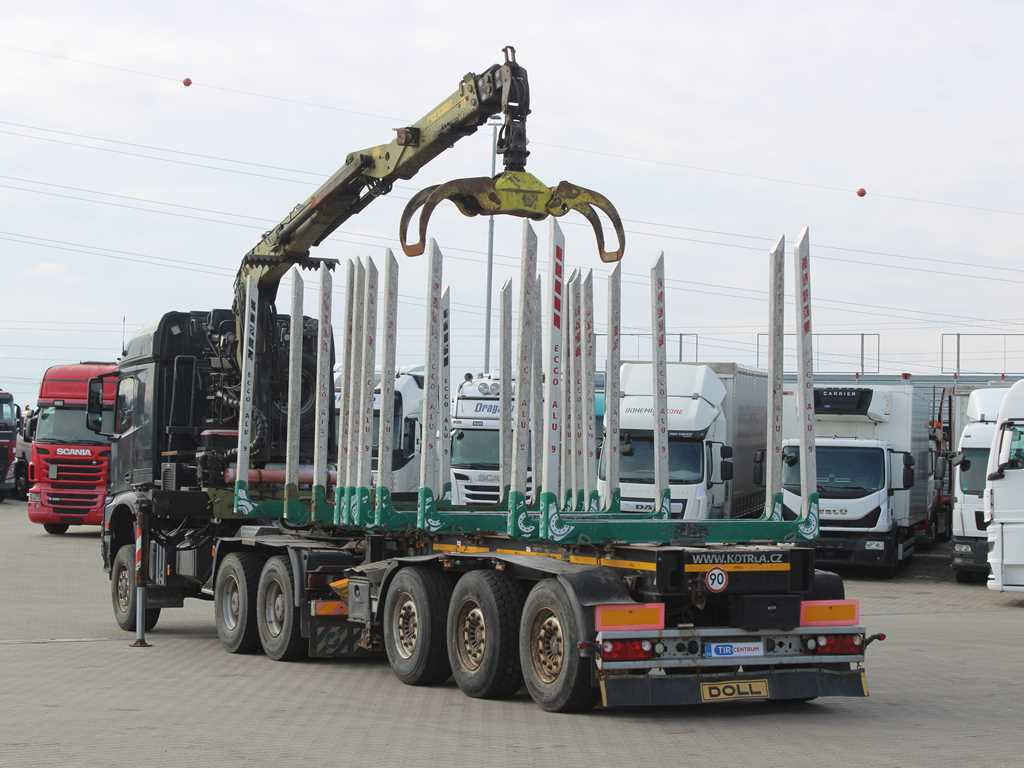 Mercedes-Benz Arocs 3351, 6x6, HYDRAULIC ARM LOGLIFT ET450, TIRES 80% + DOLL (2017) - Houttransport, Kraanwagen: afbeelding 5 Mercedes-Benz Arocs 3351, 6x6, HYDRAULIC ARM LOGLIFT ET450, TIRES 80% + DOLL (2017) - Houttransport, Kraanwagen: afbeelding 5