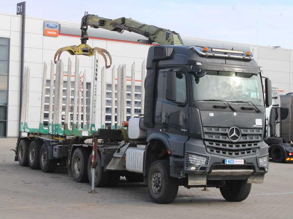Mercedes-Benz Arocs 3351, 6x6, LOGLIFT ET450 - Houttransport: afbeelding 2 Mercedes-Benz Arocs 3351, 6x6, LOGLIFT ET450 - Houttransport: afbeelding 2