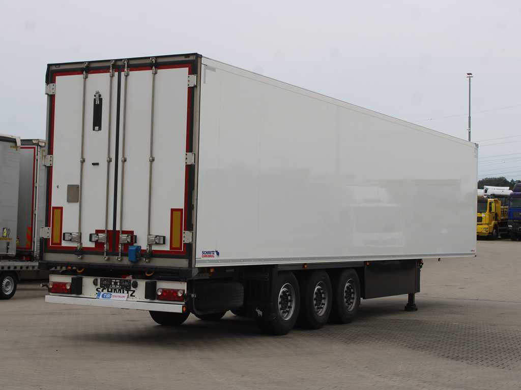 Schmitz CARGOBUL, THERMO KING SLXi 300, 2X PALLET BASKET - Koelwagen oplegger: afbeelding 4 Schmitz CARGOBUL, THERMO KING SLXi 300, 2X PALLET BASKET - Koelwagen oplegger: afbeelding 4