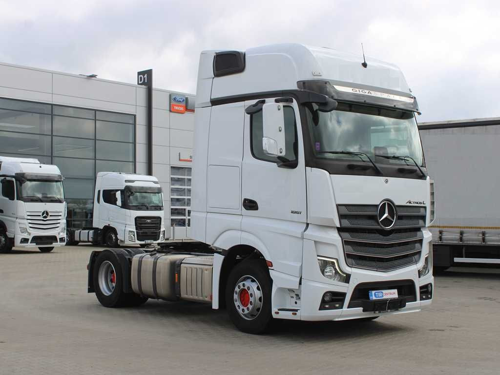 Mercedes-Benz Actros 1851 LS, GIGA SPACE Mercedes-Benz Actros 1851 LS, EURO 6, GIGA SPACE - Trekker: afbeelding 2 Mercedes-Benz Actros 1851 LS, GIGA SPACE Mercedes-Benz Actros 1851 LS, EURO 6, GIGA SPACE - Trekker: afbeelding 2