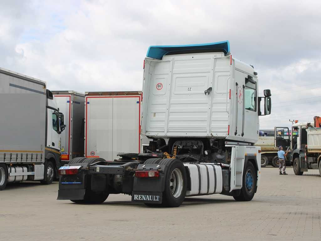 Renault MAGNUM 440.18, EURO 3 - Trekker: afbeelding 2 Renault MAGNUM 440.18, EURO 3 - Trekker: afbeelding 2