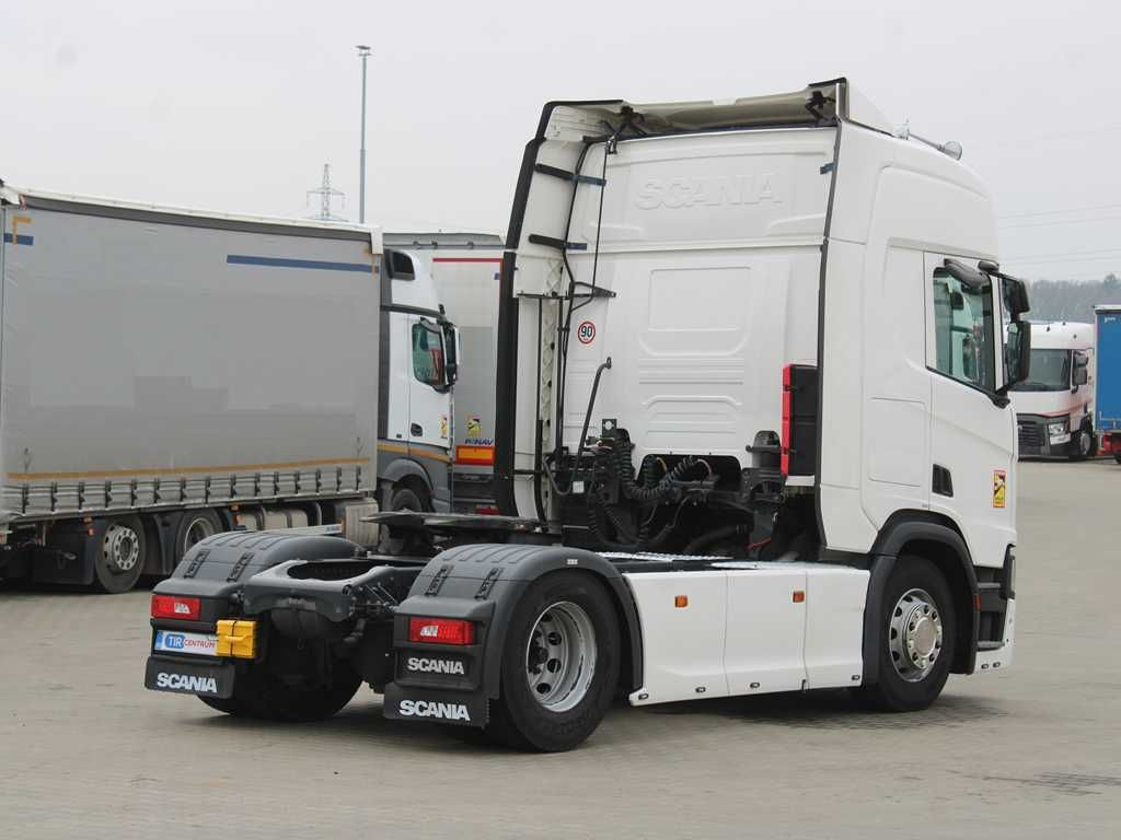 Scania R 450, EURO 6, NAVIGATION, RETARDER, PNEU 80% - Trekker: afbeelding 3 Scania R 450, EURO 6, NAVIGATION, RETARDER, PNEU 80% - Trekker: afbeelding 3