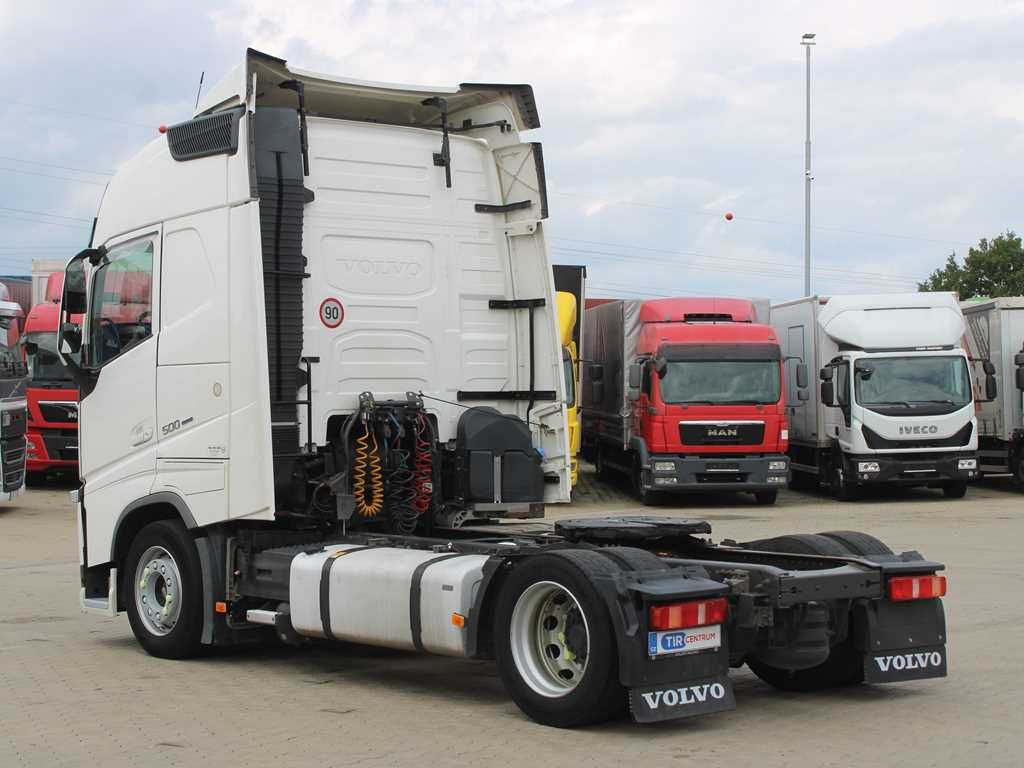 Volvo FH 500, EURO 6, LOWDECK, VEB +, I-PARK COOL - Trekker: afbeelding 4 Volvo FH 500, EURO 6, LOWDECK, VEB +, I-PARK COOL - Trekker: afbeelding 4
