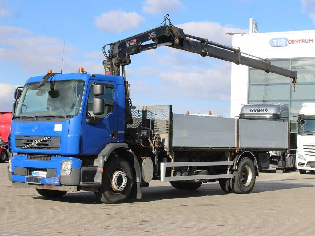 Volvo FE 260, EURO 5, CRANE HIAB 166 E-3 DUO, BEACONS - Kraanwagen: afbeelding 1 Volvo FE 260, EURO 5, CRANE HIAB 166 E-3 DUO, BEACONS - Kraanwagen: afbeelding 1