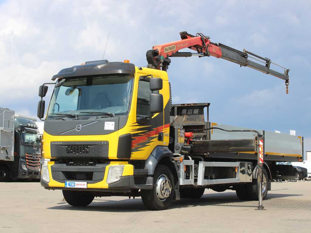 Volvo FL 250, EURO 6, SIDES, CAMERA, HYDRAULIC ARM PALFINGER PK 9002 EH - Vrachtwagen met open laadbak, Kraanwagen: afbeelding 1 Volvo FL 250, EURO 6, SIDES, CAMERA, HYDRAULIC ARM PALFINGER PK 9002 EH - Vrachtwagen met open laadbak, Kraanwagen: afbeelding 1
