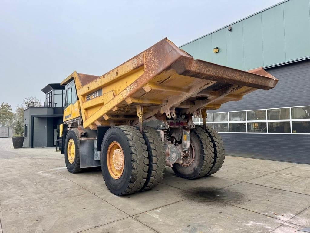 Komatsu HD325-7 - Zelfrijdende kiepwagen: afbeelding 3 Komatsu HD325-7 - Zelfrijdende kiepwagen: afbeelding 3