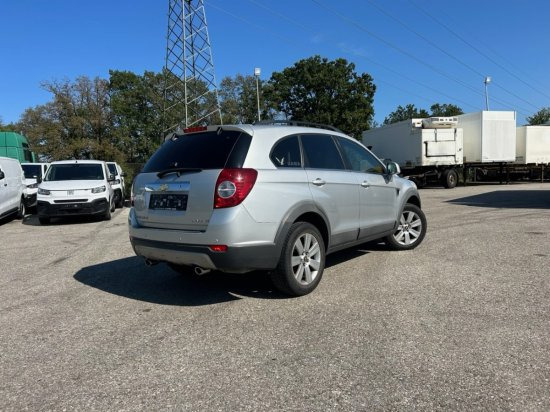 Chevrolet Captiva 3,2 V6 - SUV: afbeelding 4 Chevrolet Captiva 3,2 V6 - SUV: afbeelding 4