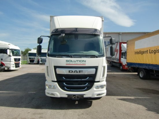 DAF LF 260 16 Tonner Plane mit LBW, Automatik, E6, - Schuifzeilen vrachtwagen: afbeelding 2 DAF LF 260 16 Tonner Plane mit LBW, Automatik, E6, - Schuifzeilen vrachtwagen: afbeelding 2