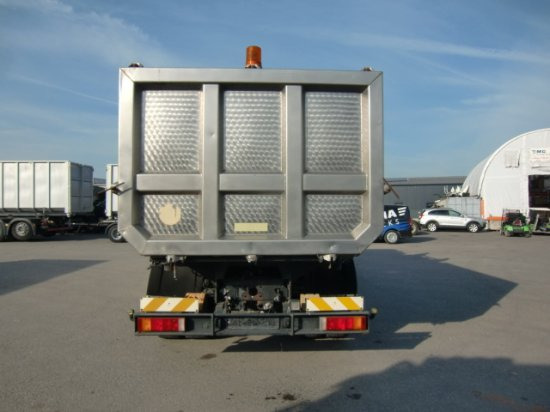MAN 19.342 Tierkörperverwertung Sonderaufbau, Blattgefedert - Gemeentelijke machine/ Speciaal, Vrachtwagen: afbeelding 5 MAN 19.342 Tierkörperverwertung Sonderaufbau, Blattgefedert - Gemeentelijke machine/ Speciaal, Vrachtwagen: afbeelding 5