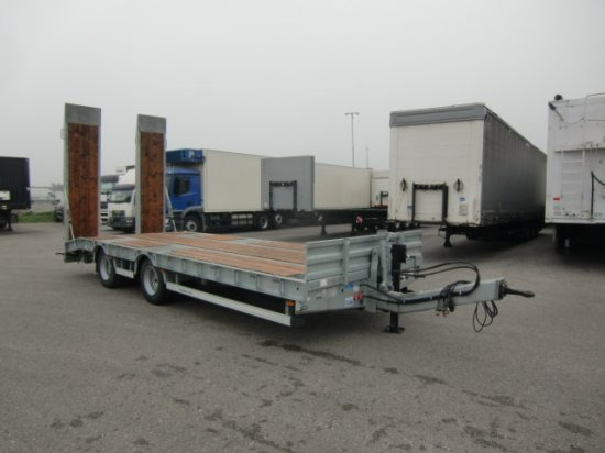 HUMBAUR HBTZ 217224 BS schräg Tandem-Tieflader Verzinkt, SAF-Achsen, - Dieplader aanhangwagen: afbeelding 3 HUMBAUR HBTZ 217224 BS schräg Tandem-Tieflader Verzinkt, SAF-Achsen, - Dieplader aanhangwagen: afbeelding 3
