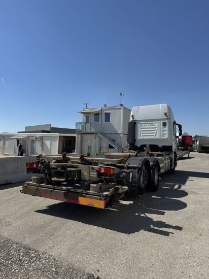 Iveco Stralis AS260SY LBW BDF, Automatik, E6, Standklkima - Containertransporter/ Wissellaadbak vrachtwagen: afbeelding 4 Iveco Stralis AS260SY LBW BDF, Automatik, E6, Standklkima - Containertransporter/ Wissellaadbak vrachtwagen: afbeelding 4