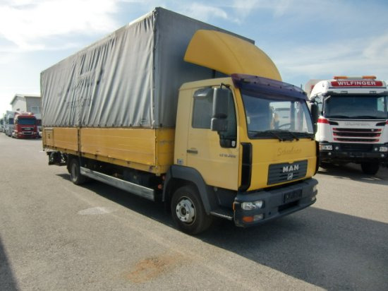 MAN LE 12.220 Plane, LBW, manual - Schuifzeilen vrachtwagen: afbeelding 3 MAN LE 12.220 Plane, LBW, manual - Schuifzeilen vrachtwagen: afbeelding 3