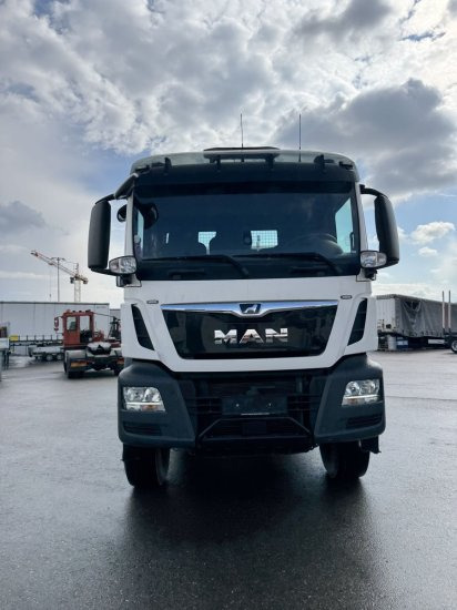 MAN TGS 26.430 6x4 3-Seitenkipper, HMF 2020K-RC Heckkran abnehmbar, - Kipper vrachtwagen, Kraanwagen: afbeelding 2 MAN TGS 26.430 6x4 3-Seitenkipper, HMF 2020K-RC Heckkran abnehmbar, - Kipper vrachtwagen, Kraanwagen: afbeelding 2