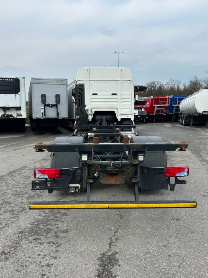 MAN TGX 18.460 XLX, 4x2, Euro 6, Standklima - Containertransporter/ Wissellaadbak vrachtwagen: afbeelding 5 MAN TGX 18.460 XLX, 4x2, Euro 6, Standklima - Containertransporter/ Wissellaadbak vrachtwagen: afbeelding 5