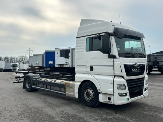 MAN TGX 18.460 XLX, 4x2, Euro 6, Standklima - Containertransporter/ Wissellaadbak vrachtwagen: afbeelding 3 MAN TGX 18.460 XLX, 4x2, Euro 6, Standklima - Containertransporter/ Wissellaadbak vrachtwagen: afbeelding 3