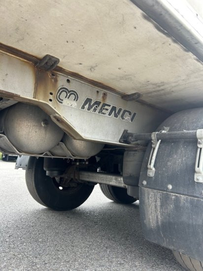 Isotherm oplegger Menci Fleischkühler Rohrbahnen, Liftachse, BPW, light weight: afbeelding 11 Isotherm oplegger Menci Fleischkühler Rohrbahnen, Liftachse, BPW, light weight: afbeelding 11