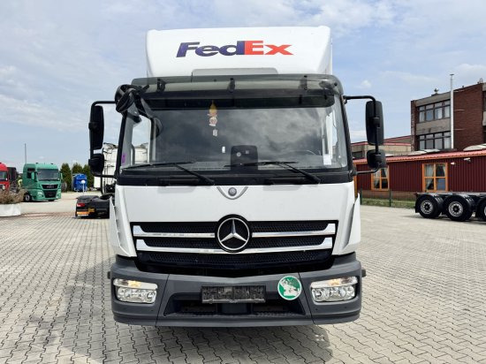 Mercedes-Benz Atego 1224 Koffer mit Hebebühne - Bakwagen: afbeelding 2 Mercedes-Benz Atego 1224 Koffer mit Hebebühne - Bakwagen: afbeelding 2