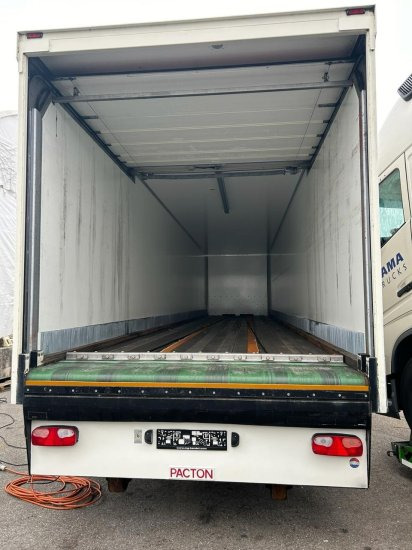 Pacton TRD 345, 3-Achs Rollboden, Kofferauflieger, Förderband, 2xLenkachse! - Gesloten oplegger: afbeelding 5 Pacton TRD 345, 3-Achs Rollboden, Kofferauflieger, Förderband, 2xLenkachse! - Gesloten oplegger: afbeelding 5