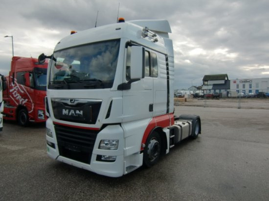 MAN TGX 18.460 XLX Low Deck, Automatik, E6, höhenverstellbare Sattelplatte - Trekker: afbeelding 1 MAN TGX 18.460 XLX Low Deck, Automatik, E6, höhenverstellbare Sattelplatte - Trekker: afbeelding 1