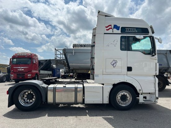MAN TGX 18.460 XXL Intarder, Standklima, Automatik, EURO 6, Motorschaden/Engine Damage - Trekker: afbeelding 4 MAN TGX 18.460 XXL Intarder, Standklima, Automatik, EURO 6, Motorschaden/Engine Damage - Trekker: afbeelding 4