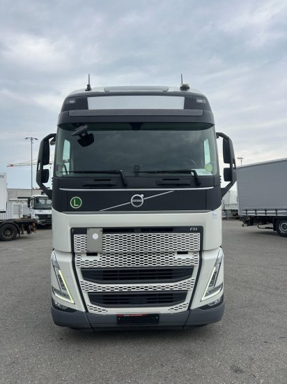 Volvo FH 500 EURO 6, I-Shift, Globetrotter, Standklima - Trekker: afbeelding 2 Volvo FH 500 EURO 6, I-Shift, Globetrotter, Standklima - Trekker: afbeelding 2