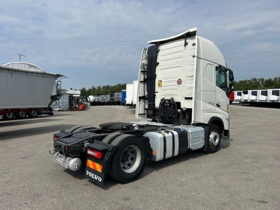 Volvo FH 500 EURO 6, I-Shift, Globetrotter, Standklima - Trekker: afbeelding 5 Volvo FH 500 EURO 6, I-Shift, Globetrotter, Standklima - Trekker: afbeelding 5
