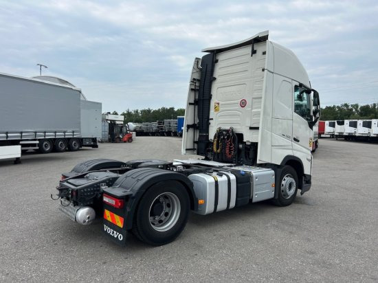 Volvo FH 500 EURO 6, I-Shift, Globetrotter, Standklima - Trekker: afbeelding 5 Volvo FH 500 EURO 6, I-Shift, Globetrotter, Standklima - Trekker: afbeelding 5