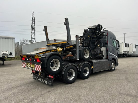 Volvo FH 16 650 6x4 Langholzzug + Doll M2K-9L Nachläufer mit Palfinger Epsilon S260C96, I-Shift, Retarder, - Houttransport, Kraanwagen: afbeelding 5 Volvo FH 16 650 6x4 Langholzzug + Doll M2K-9L Nachläufer mit Palfinger Epsilon S260C96, I-Shift, Retarder, - Houttransport, Kraanwagen: afbeelding 5