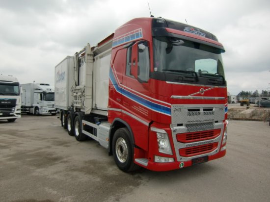 Volvo FH 500 8X4*4 Euro 6, Retarder, Tierkörpertransport Voll Luft - Vrachtwagen: afbeelding 1 Volvo FH 500 8X4*4 Euro 6, Retarder, Tierkörpertransport Voll Luft - Vrachtwagen: afbeelding 1