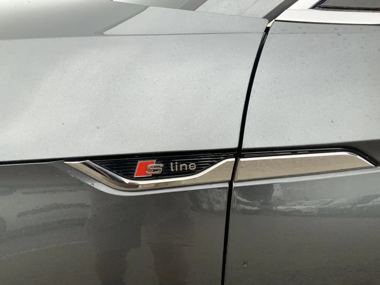 Audi A5 Sportback 2.0 TFSI g-tron Sport 2 x S-line edition - Hatchback: afbeelding 4 Audi A5 Sportback 2.0 TFSI g-tron Sport 2 x S-line edition - Hatchback: afbeelding 4