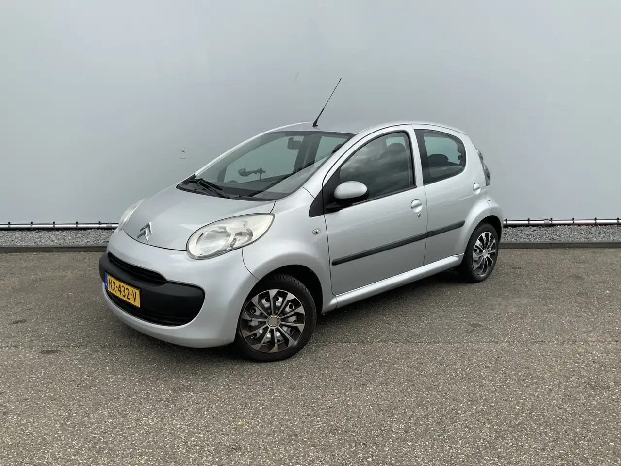 Citroen C1 1.0-12V Ambiance, 4-deurs, Airco. APK: 28-02-2026 - Hatchback: afbeelding 1 Citroen C1 1.0-12V Ambiance, 4-deurs, Airco. APK: 28-02-2026 - Hatchback: afbeelding 1