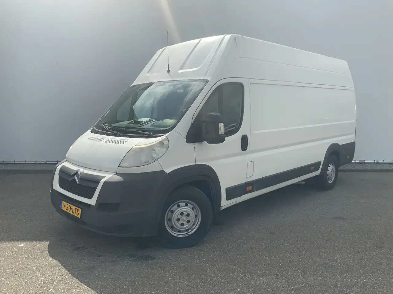 Citroen Jumper 35 2.2 HDI L4H3 Maxi (motor lampje brand !!) Airco - Gesloten bestelwagen: afbeelding 1 Citroen Jumper 35 2.2 HDI L4H3 Maxi (motor lampje brand !!) Airco - Gesloten bestelwagen: afbeelding 1