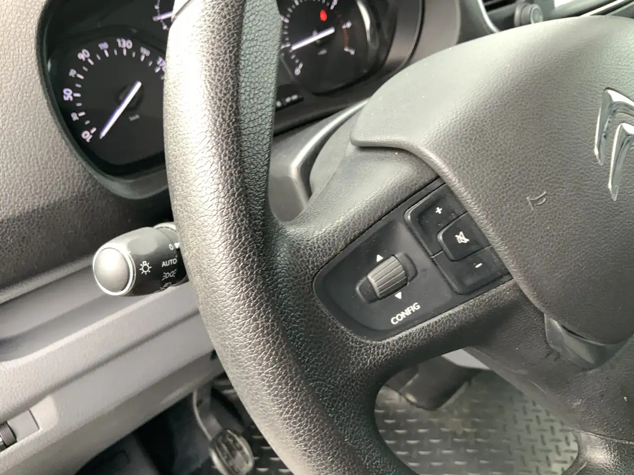 Citroen Jumpy 2.0 BlueHDI 120 XL Club Airco Cruise Navi 3 Zits E - Kleine bestelwagen: afbeelding 5 Citroen Jumpy 2.0 BlueHDI 120 XL Club Airco Cruise Navi 3 Zits E - Kleine bestelwagen: afbeelding 5